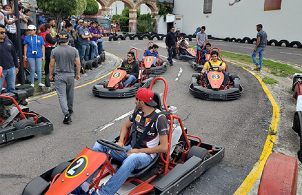 ACTION PARK (GOLFITO Y KARTS)